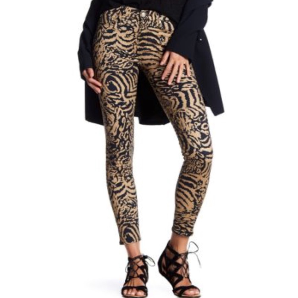 7 For All Mankind Leopard Jeans Size 26